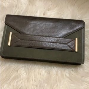 Vince Camuto Hunter Green Clutch w/ Chain